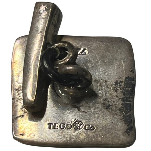 TEGO & Co. Sterling Silver Square Cufflink w/fingerprint detail - Picture 5 of 6